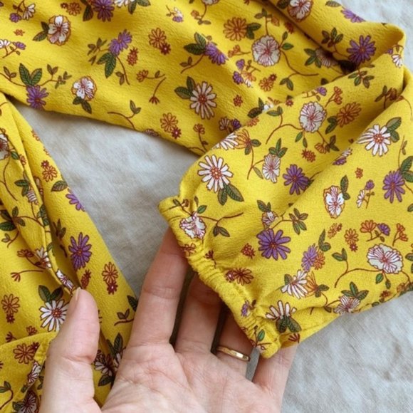 Sanctuary yellow floral print ruffle long sleeve v neck cropped wrap blouse - Picture 4 of 5